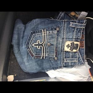 Rock revival size 40